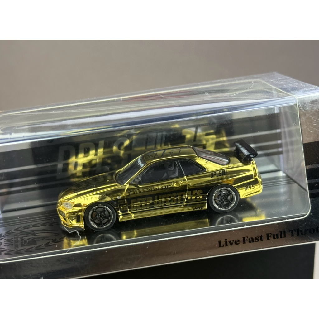 🔹Nissan Skyline GTR R34 DPLS 10th Anniversary Special Edition Scale 1:64 ยี่ห้อ Inno 64 - รูปที่ 3
