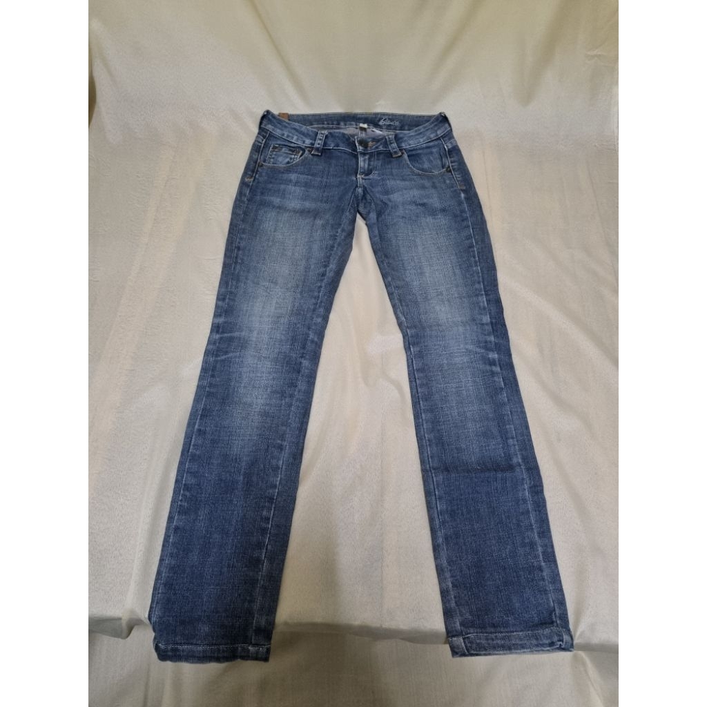 j49. MANG* แมงโก้ กางเกงยีนส์ผู้หญิงมือสอง