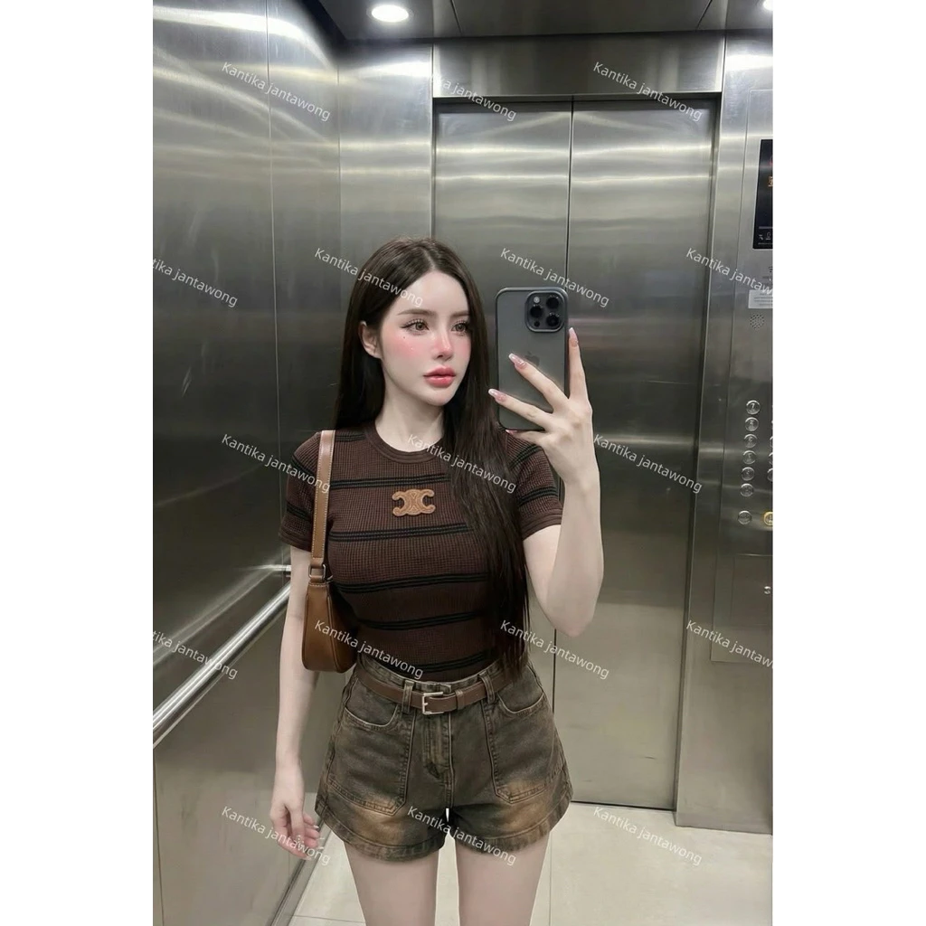 เสื้อไหมพรมคอกลม งานนี้เรียบหรูแต่ดูแพงนะจ๊ะ สาวๆจัดมาได้เลย