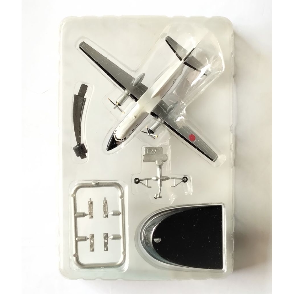 FOKKER  F-27  FRIENDSHIP / F-toys confect