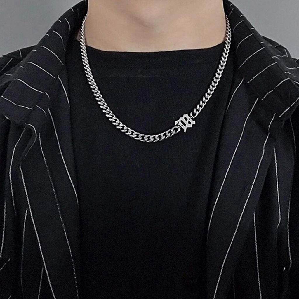 สร้อยคอเหล็กไทเทเนียมแฟชั่น สไตล์เกาหลี ไม่ลอกหรือเปลี่ยนเป็นสีดำ เหมาะสำหรับทุกคนที่จะสวมใส่ เรียบง่ายและสง่างาม