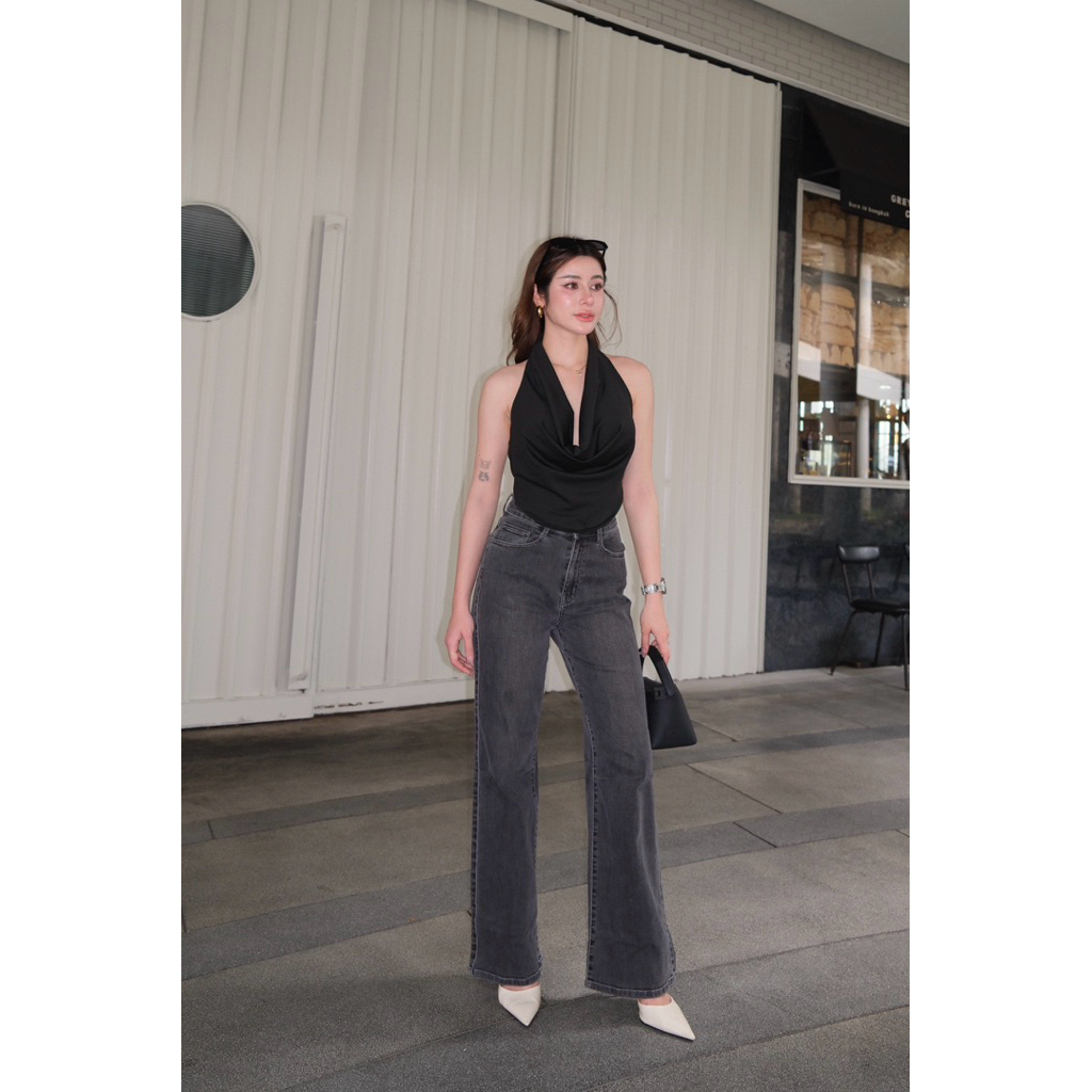Gondeng Smokey Black  กางเกงยีนส์ก้นเด้ง เอวสูงขา กระบอก สีดำฟอก