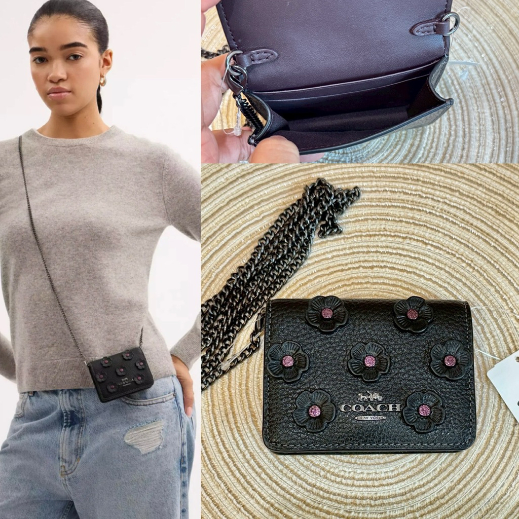 AD🎀(สด-ผ่อน) CAL71 Mini Wallet On A Chain With Floral Applique