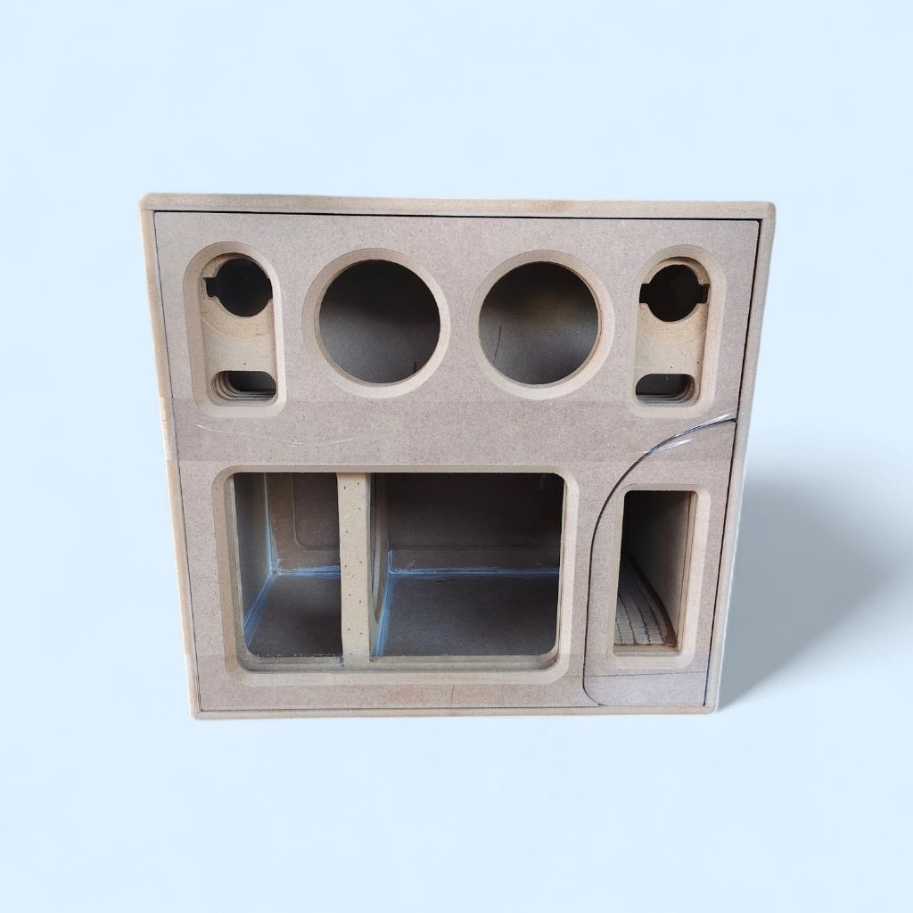 ตู้ลำโพง 8 นิ้ว DM กระแทกข้าง