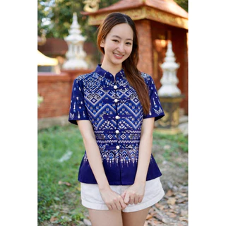 เสื้อลายไทยผู้หญิง กระดุมมุก5เม็ด