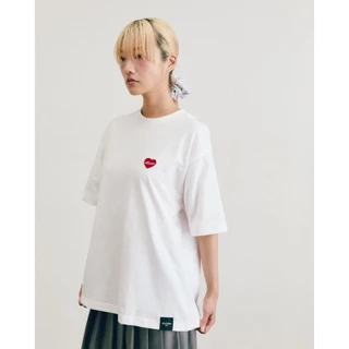 maison KEEPS | The Oversized Adore Patch Logo Tee | Unisex | เสื้อยืดทรงoversized ลายปริ้นท์ มี 5 Size