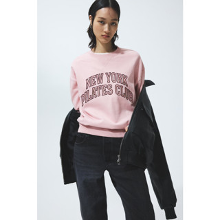 H&M(เอชแอนด์เอ็ม) เสื้อสเวตเตอร์ดีไซน์ลวดลายโดดเด่น ผู้หญิง …