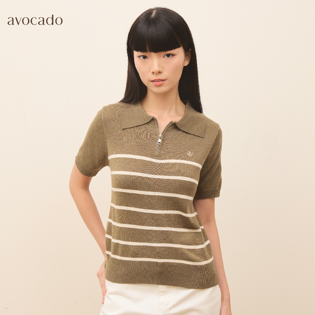 avocado - Tenya Line Tops เสื้อโปโลแขนสั้น ลายทางดีเทลซิปหน้า ผ้าใส่สบาย I มีไซส์อก 38" และ 46"