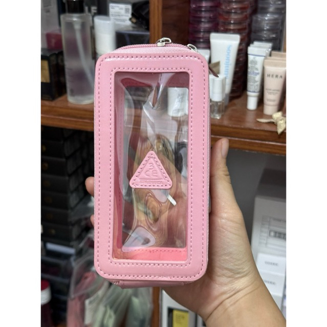 3CE Jelly Pouch ( มีตำหนิหนังมีรอยพับ )