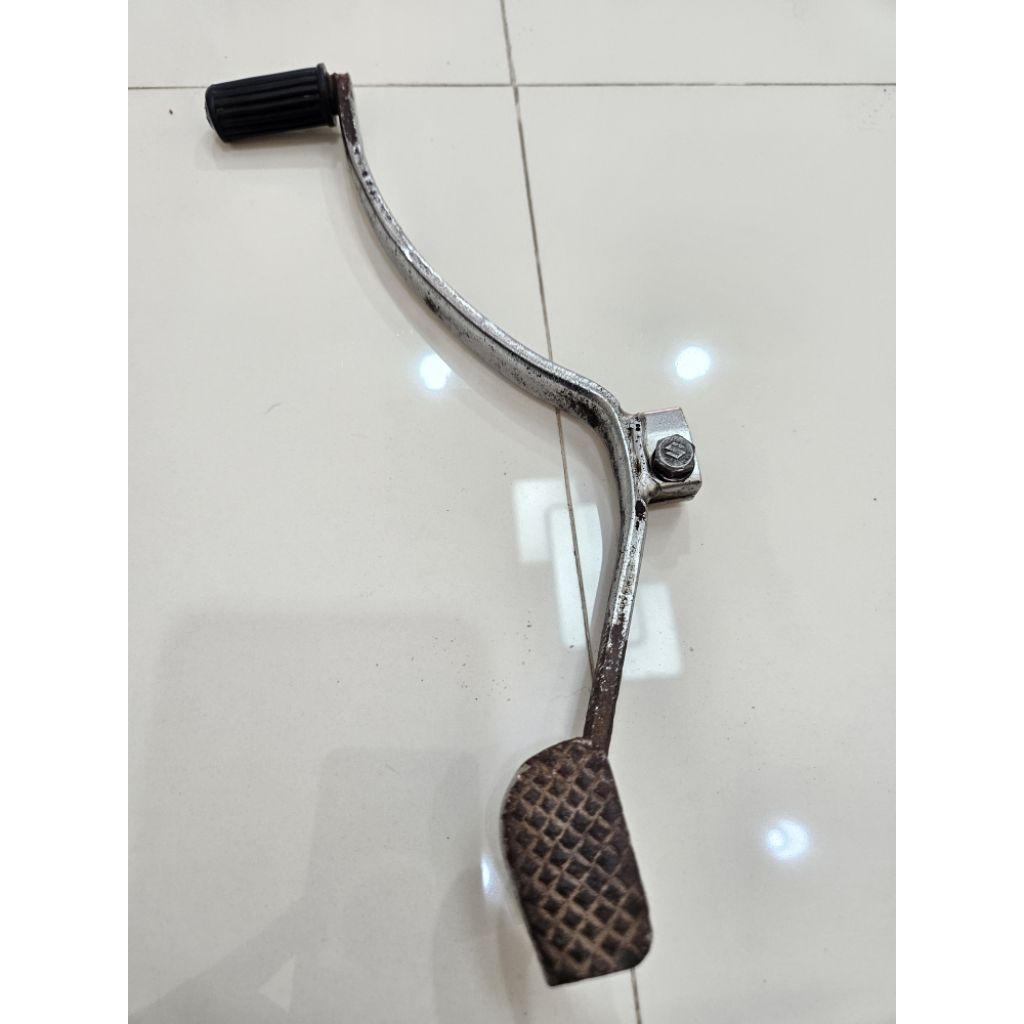 คันเกียร์ แท้ มือสอง เก่าญี่ปุ่น น๊อตปั๊มS Suzuki S10 K125 K125M1 K125M2 K125 M3 M4