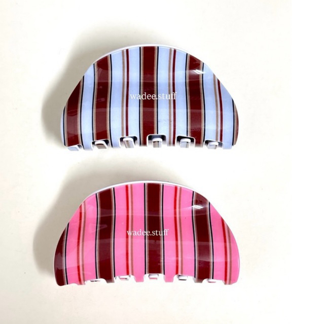 (มีส่งด่วน) พร้อมส่งจากไทย hair claw กิ๊บหนีบผมลายทางชมพูน้ำตาล so so cuteee ถ่ายจากสินค้าจริงน้า🩷🤎