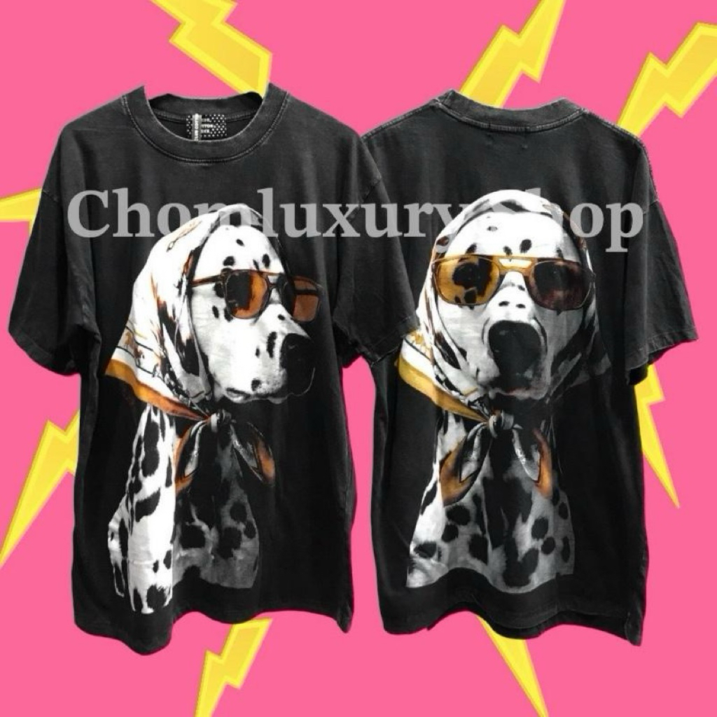 'ꫛꫀꪝ 'เสื้อยืดลายหมาจุดโพกผ้า รุ่นใหม่!! ผ้าฟอก อก 44-46 โอเวอร์ไซส์
