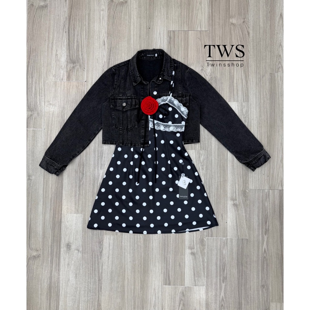 TWINS มินิเดรสลายจุด+เข็มกลัดกุหลาบ+เสื้อคลุมยีนส์ รูปที่ 2