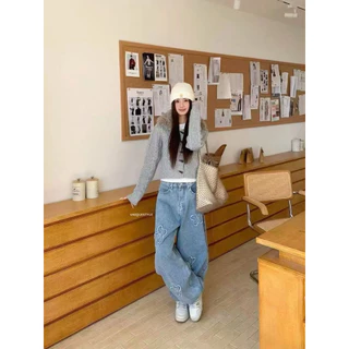 📍พร้อมส่ง📍🇰🇷FSY🇰🇷61912 Fleur carve jeans • กางเกงยีนส์ขากว้างทรงบอลลูน เย็บลายดอกไม้ เป็นงานดีไซน์ลายฟุ้งขอบรุ่ย