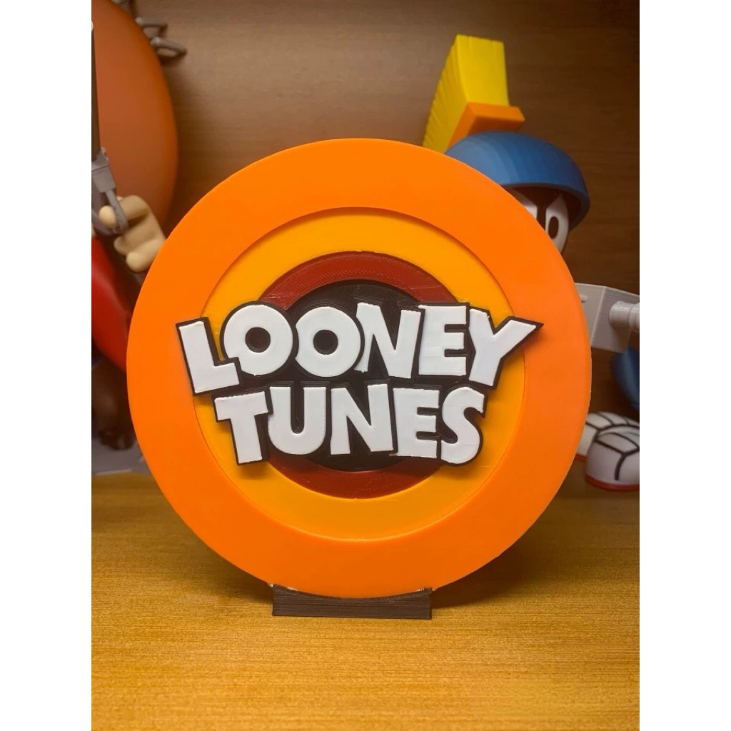 Logo looney tune 13cm.
