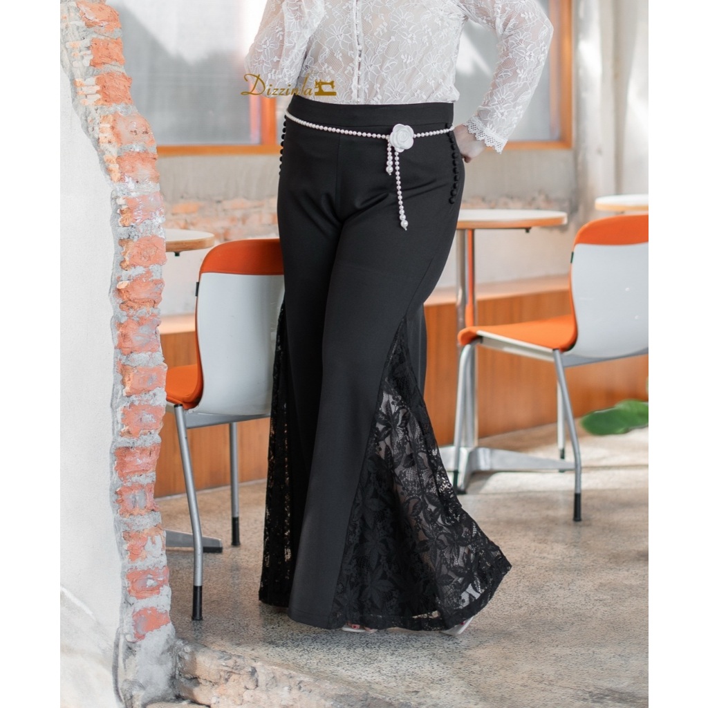 Dz366 – Noir Élancé Pantsกางเกงขาม้าแต่งซีทรูลูกไม้สีดำ