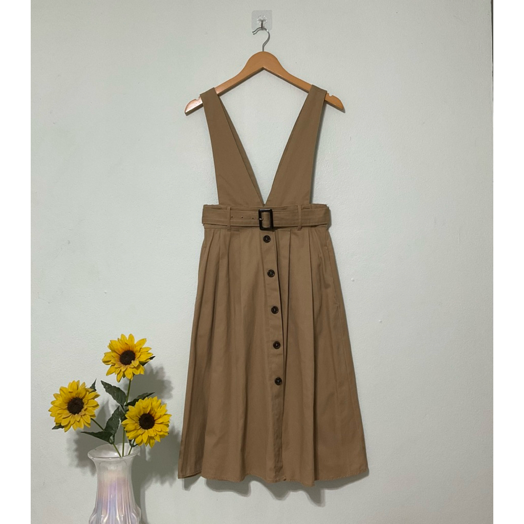SK533 ชุดเอี๊ยมกระโปรง ผ้าคอตตอน earth music&ecology สีเบจน้ำตาลไซส์ F เอว28“ตึง40”กระโปรงยาว29“น่าร