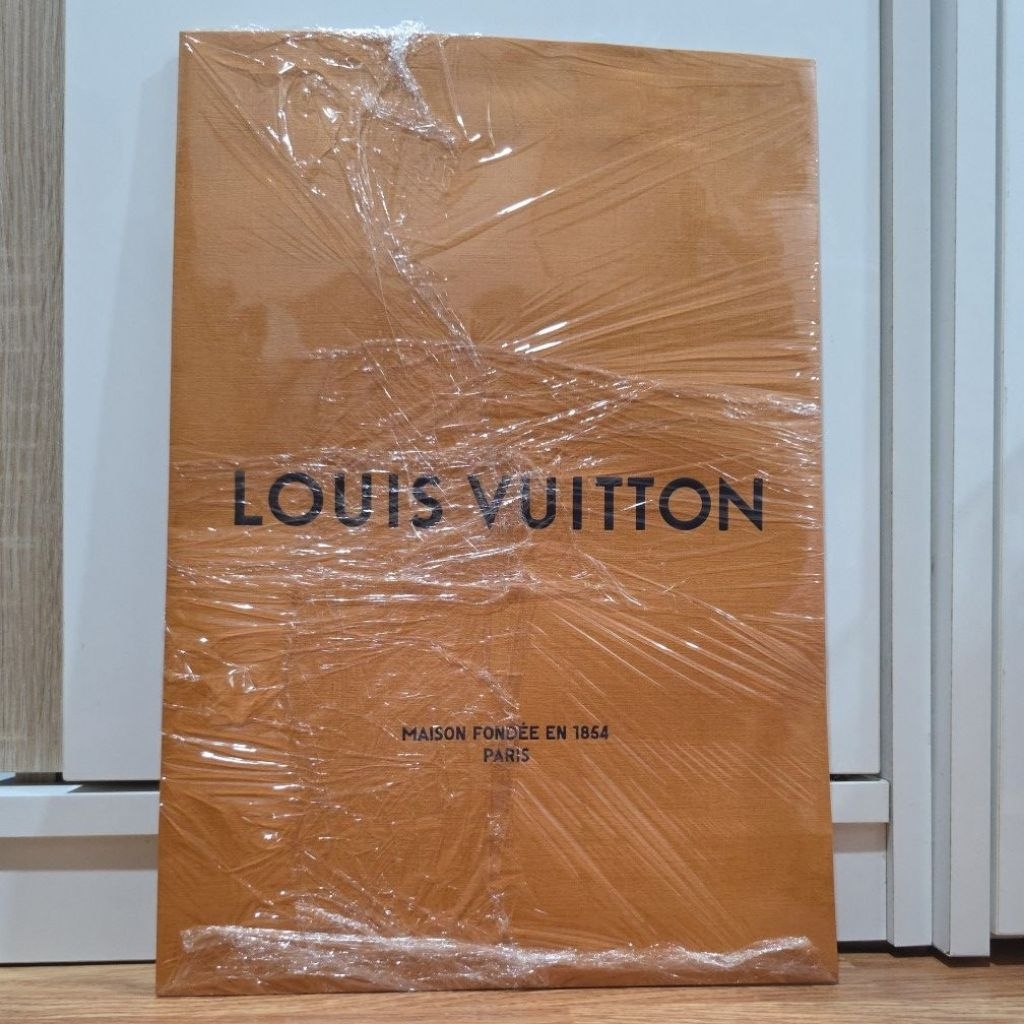 พร้อมส่ง🇹🇭✨️ถุง Louis Vuitton แท้ ออกshop