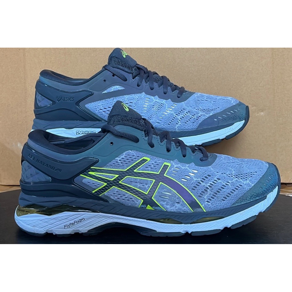 ❤️ Asics Gel Kayano 24 ❤️ ( Size 42 EUR 26.5 CM ) ของแท้มือ 2 สภาพ 95%ตำหนิ : พื้นมีการใช้งาน : ไม่ม