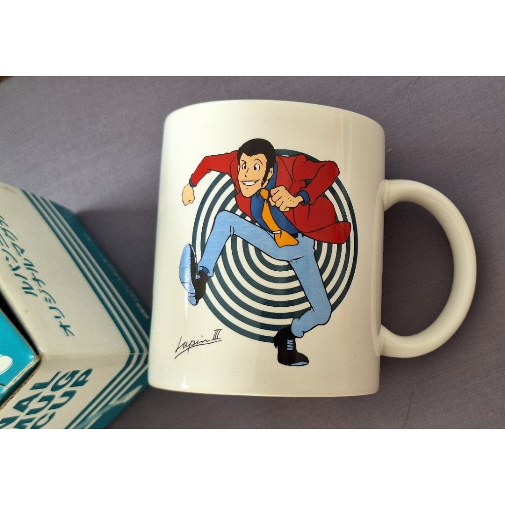 Rare Item แก้วมัค Lupin III (ลูแปงที่ 3) x ESSO Japan งานเก่าแท้จากญี่ปุ่น พร้อมกล่อง สำหรับนักสะสมง