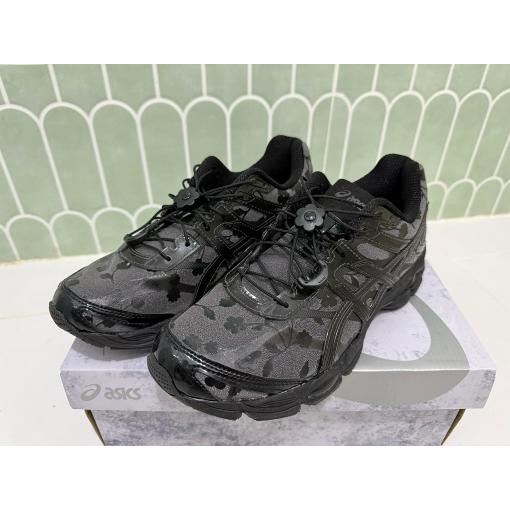 ASICS X Cecilie Bahnsen Floral Pack GEL-CUMULUS 16 SSCB ‘BLACK’  ไซส์ 7 US