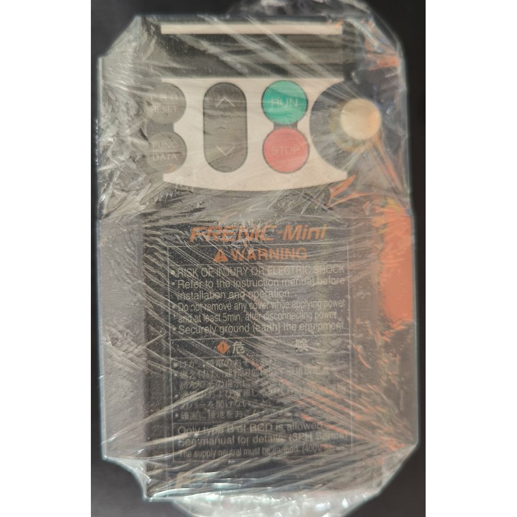 อินเวอร์เตอร์ Inverter Type: FRN0.75C1S-7A (1แรง) 200-240V (Band: Fuji