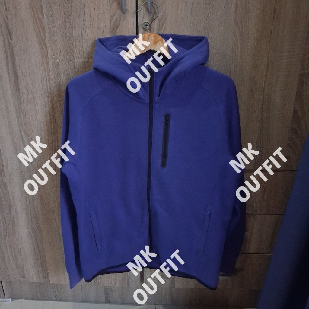 Uniqlo Tech Fleece  แท้ สภาพดีไม่มีตำหนิ