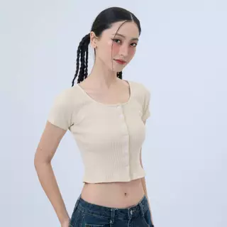 BODY GLOVE Women's Essential Button Up Cropped T-Shirt 2025 เสื้อยืดครอปแขนสั้น ผู้หญิง รวมสี