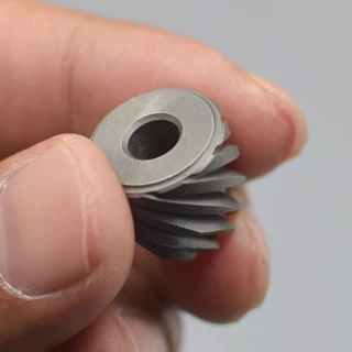 ชุดเฟือง 9553 , 9556 , 9558 Makita มากีต้า ทุกรหัสต่อท้าย มาคเทค Maktec รุ่น MT958 , MT959 หินเจียร
