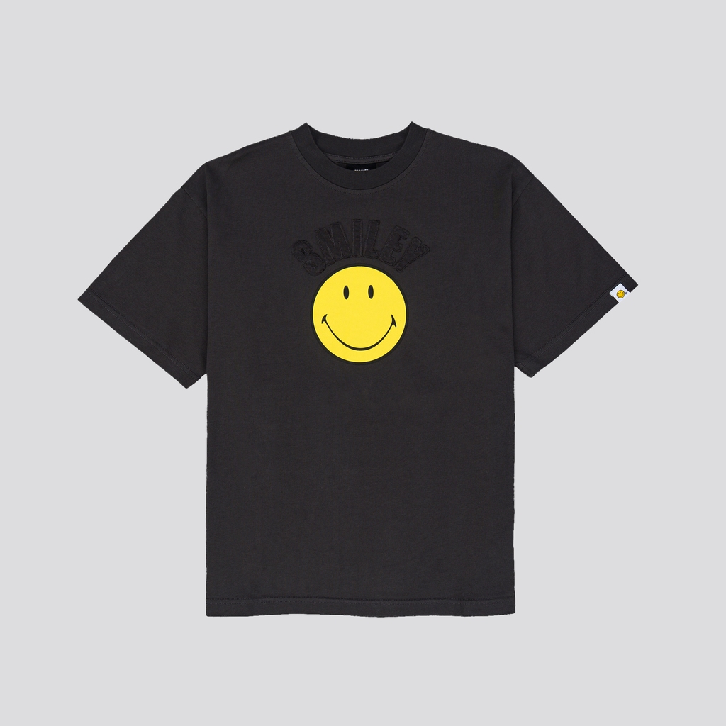 SMILEY® GREY YELLOW FACE ESSENTIAL T-SHIRT RELAX FIT