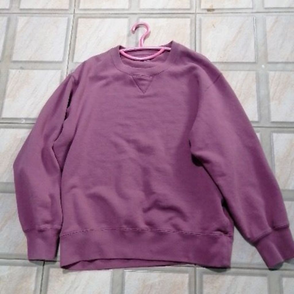 2/03​ UNIQLO​ เสื้อกันหนาว​,ขนาดXL​ 104-112 cm