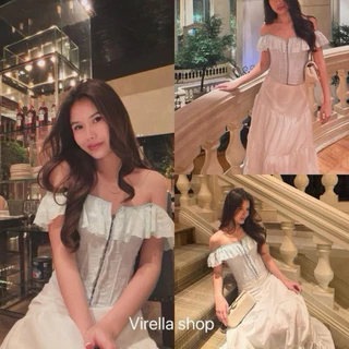 แบรนด์Valérie Off-Shoulder ชุดคลอเซ็ตขาวสไตล์ลูกไม้ ดีไซน์คอออกไหล่ พร้อมรายละเอียดกระโปรงฟรัฟฟี่น่ารัก