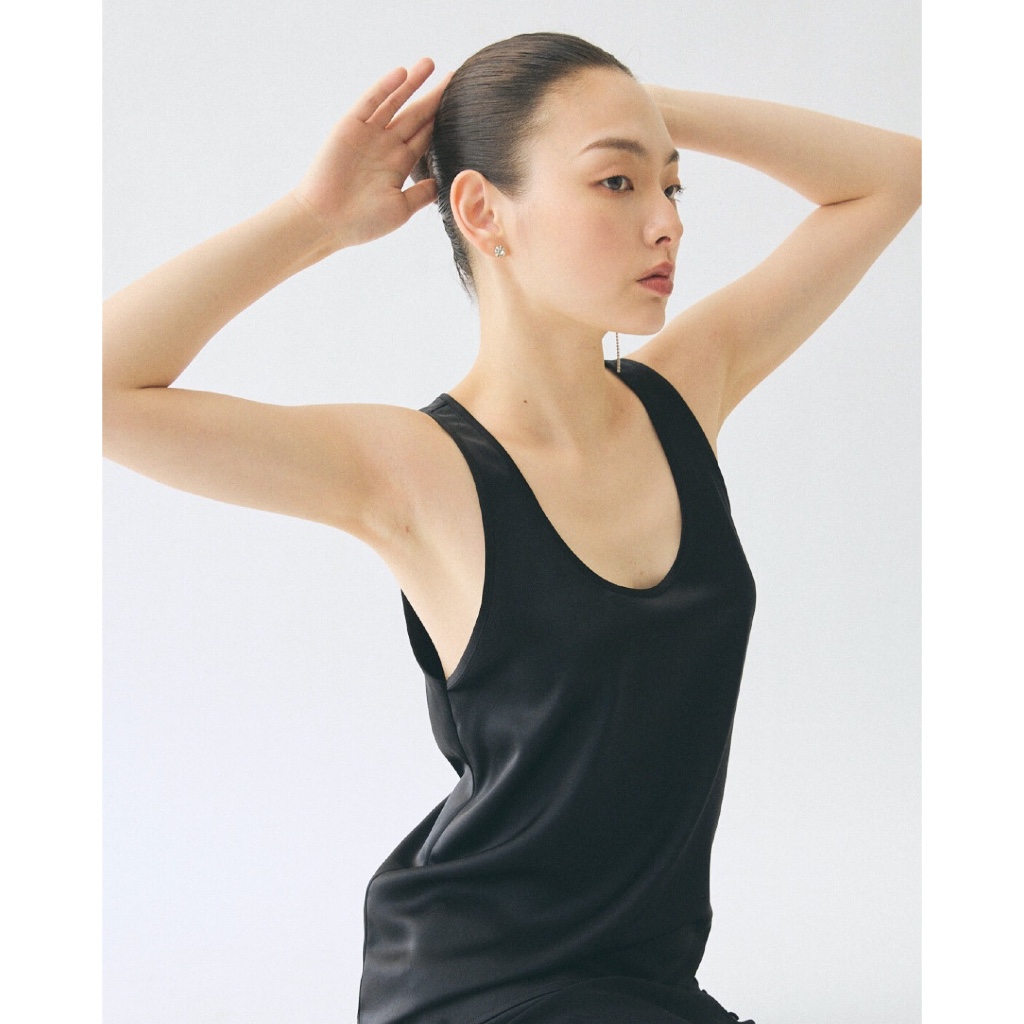 (พรีออร์เดอร์ 25-30วัน) AOP Archive - Satin Tank (มี2สี) เสื้อแขนกุดซาติน
