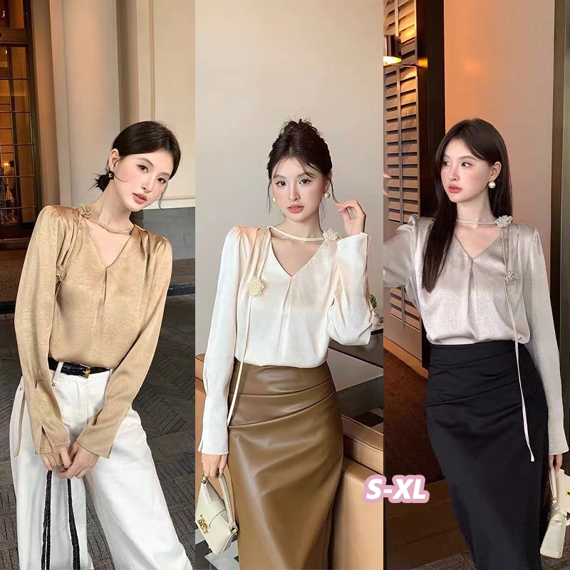 Grace_chili  เสื้อแขนยาว ผ้า Silk Satin สีทอง,สีครีม ทรงเสื้อคอวี ดีเทลโชคเกอร์ดอกไม้ โทนสีขับผิว 99322 ราคา ถูกที่สุด ดีลบีเคเค