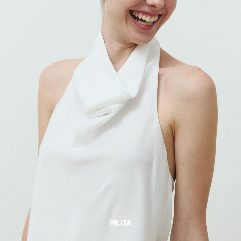 Pilita - Liora Top (เสื้อคล้องคอ/คอปีน ดีเทลเปิดหลัง)