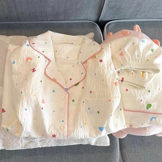 ชุดนอนสีชมพู HelloKitty ชุดนอน Two-Piece กางเกงขาสั้นแขนสั้น เหมาะสำหรับฤดูร้อน จัดส่งจากประเทศไทย ผ้า Cloud Sense เหมาะ