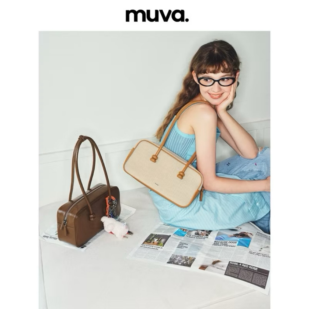 ส่งต่อ Muva - Midi Boston bag
