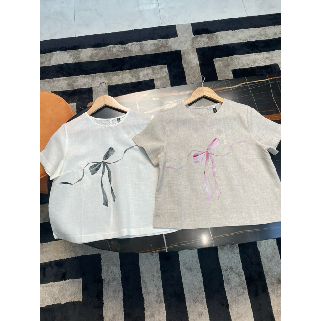 A1เสื้อคอกลมแขนสั้นสกรีนลายโบว์ผ้าลินินSILKอก38/40/42/44