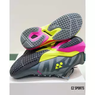 รองเท้าแบดมินตัน YONEX SUBAXIA GT WIDE (สินค้าลิขสิทธิ์แท้ 100%)