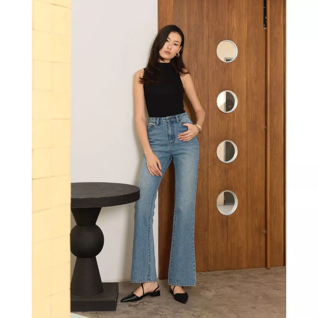 HUNG JEANS รุ่น Alina Jeans (HJ83) กางเกงยีนส์ ทรงขาม้า สีฟอกอ่อน | Japanese Denim Cotton 100%