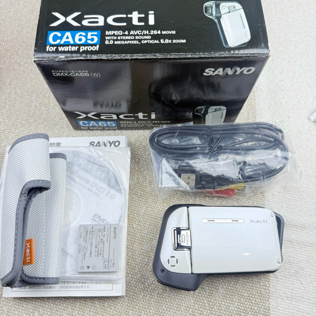 กล้อง Sanyo Xacti CA65 สีขาว งานกล่อง สินค้าพร้อมส่ง