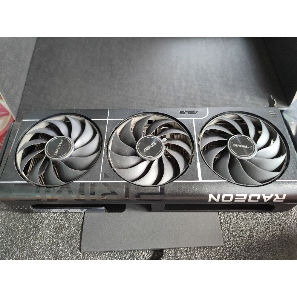 AMD RX 9060 XT 16GB PRIME มือสอง มีกล่อง