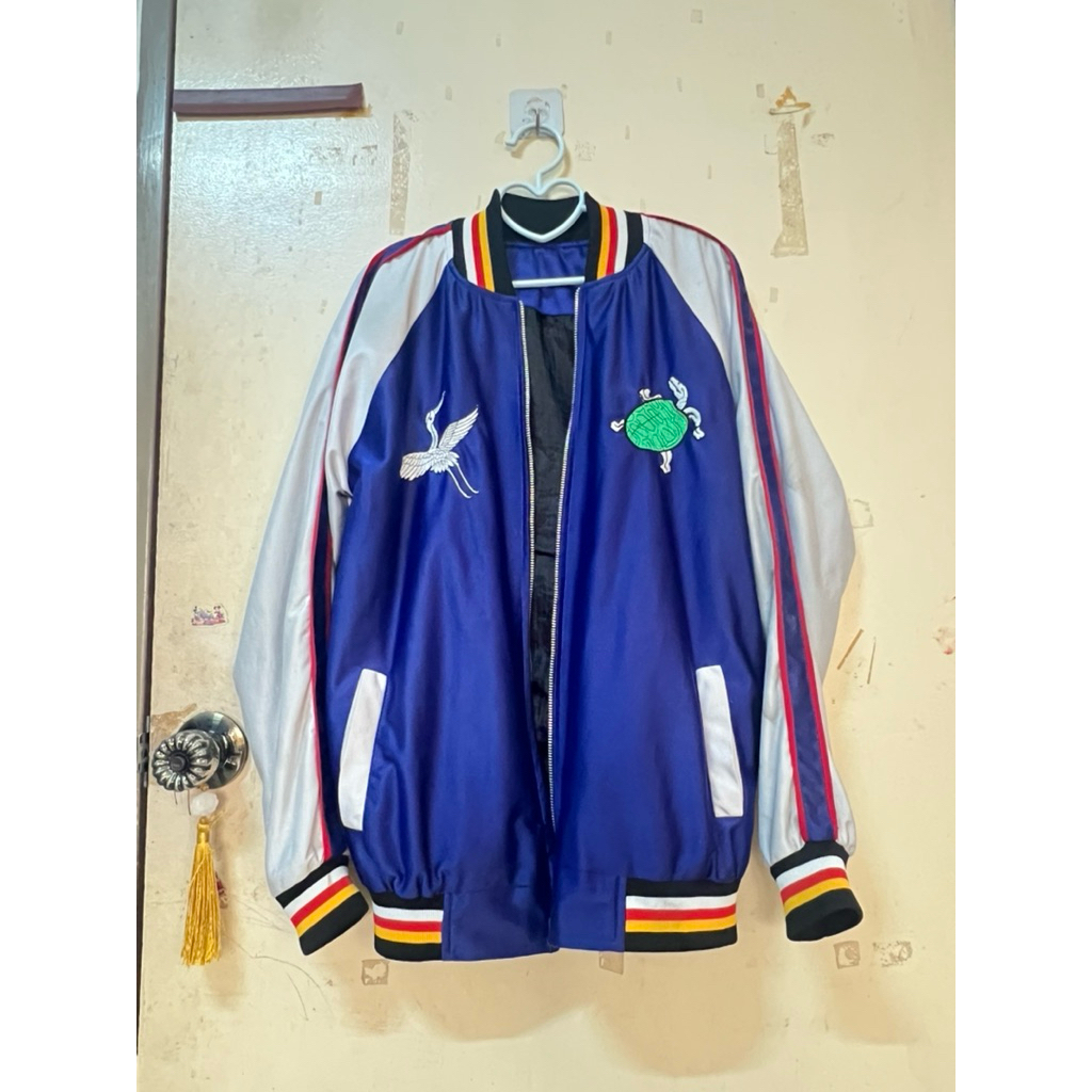 สินค้ามีตำหนิ เสื้อแจ็คเก็ต Sukajan มือสอง **สินค้ามีตำหนิ** อ่านรายละเอียดก่อนกดสั่งซื้อ