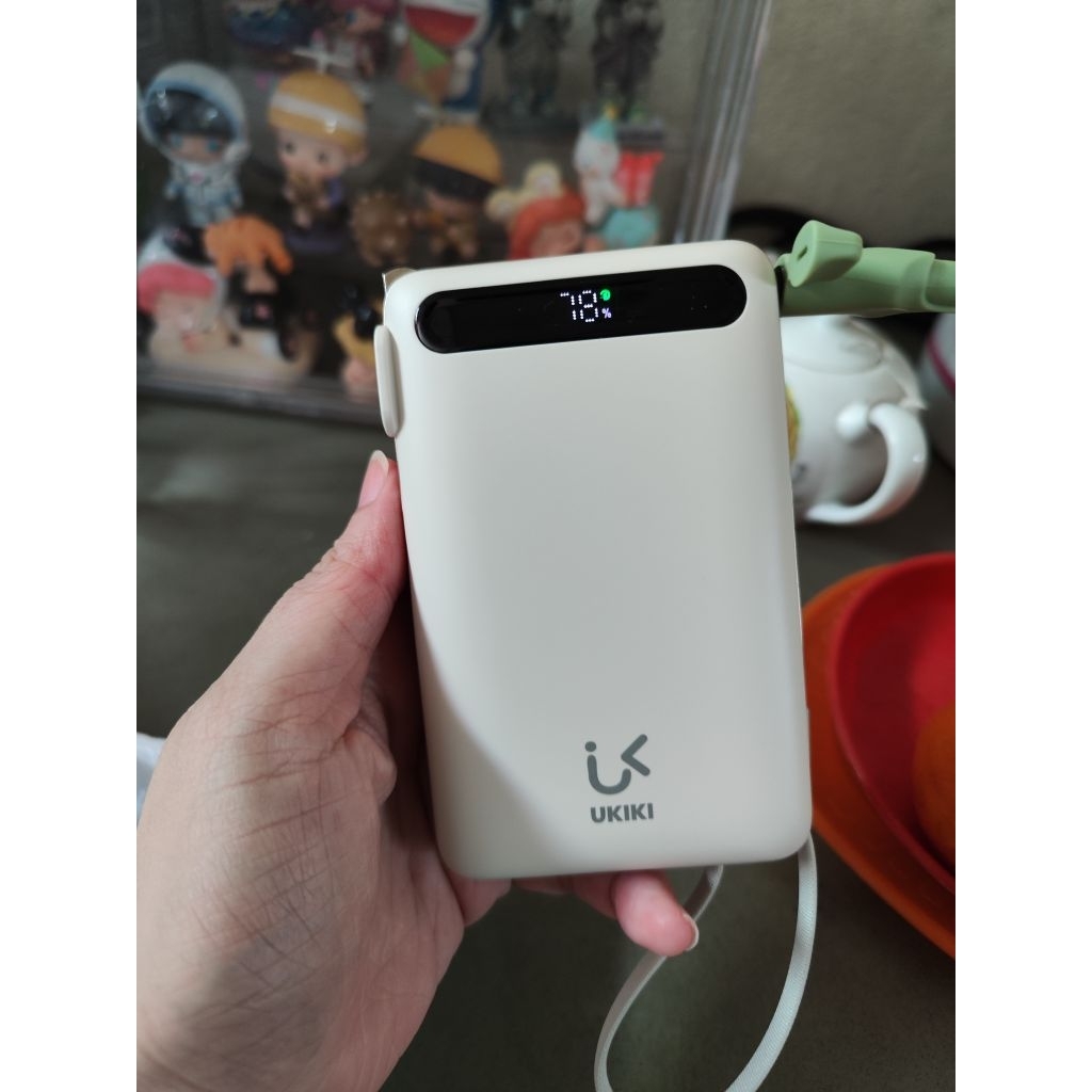 [CCC/Wh/Screen] UKIKI - POWER BANK พาวเวอร์แบงก์ แบตสำรอง รุ่น KP20AC-01 (20,000 mAh) มือ 1 ขายราคาม