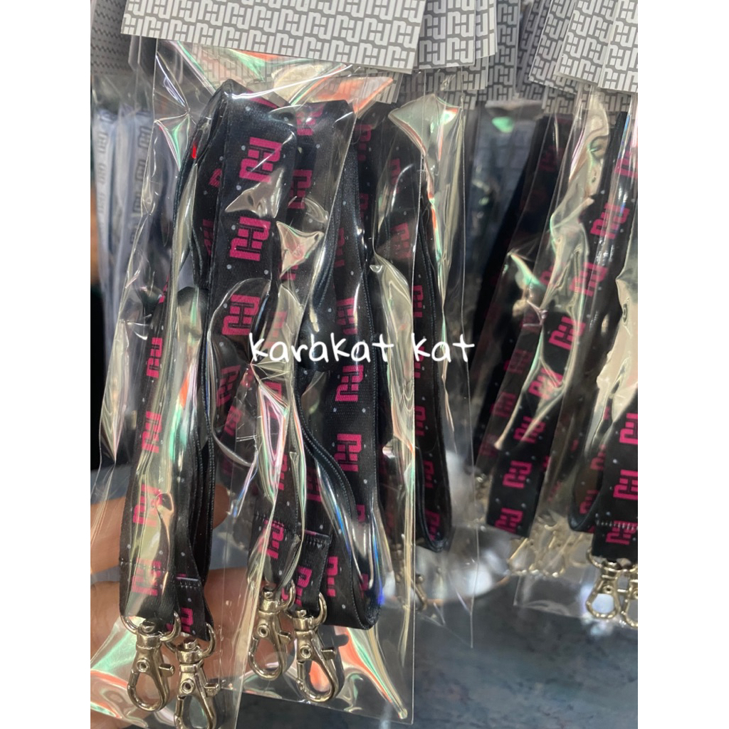 Nunuh สายคล้องคอ  สายห้อยแมส