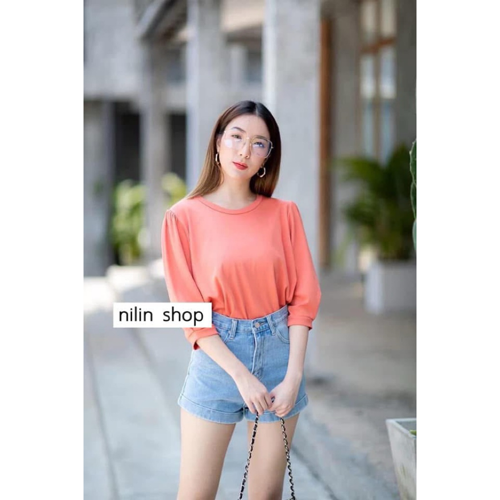 เสื้อยืดคอกลมแต่งแขนจั๊มรุ่น939