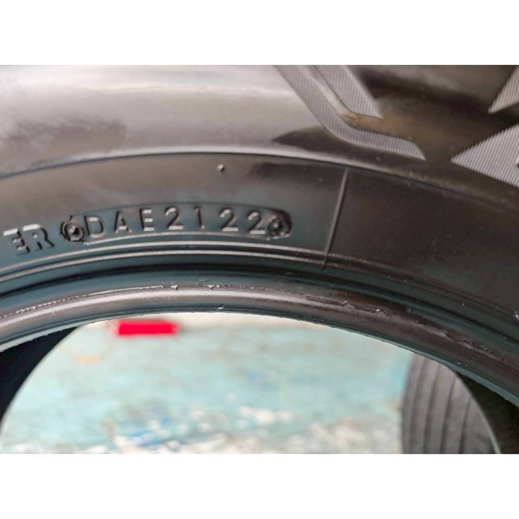 ยางเปอร์เซ็นต์ Bridgestone ขนาด 215 60 R17 ปี22 ราคาเส้นละ   622 บาท