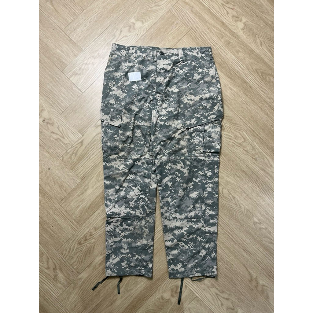เอว40  ยาว43  กางเกงทหารอเมริกาแท้ ลายพราง งานกอฃทัพ USA ลายมัลติแคม ACU วูดแลนด์ ผ้าหนา ทนทาน #H238