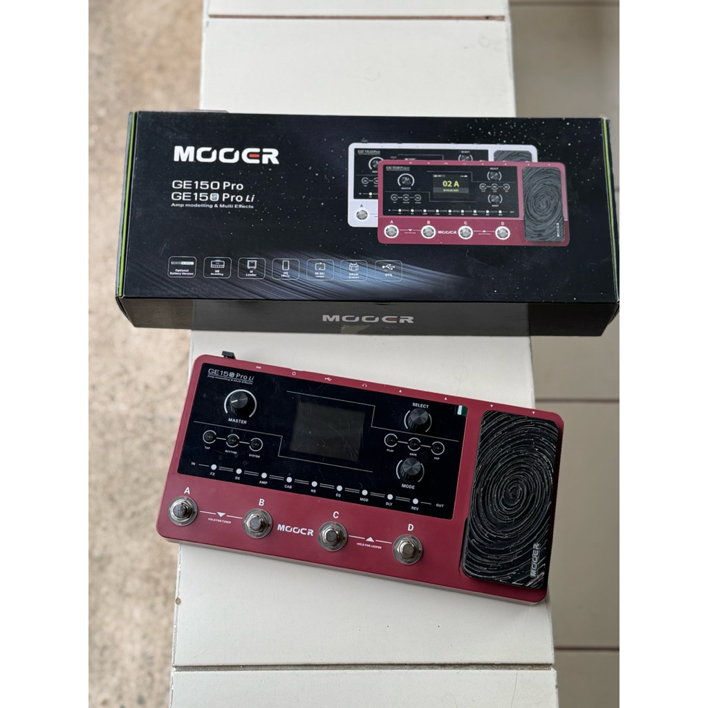 MOOER GE 150 PRO Li สีแดง (แบบมีเแบต) มือสอง