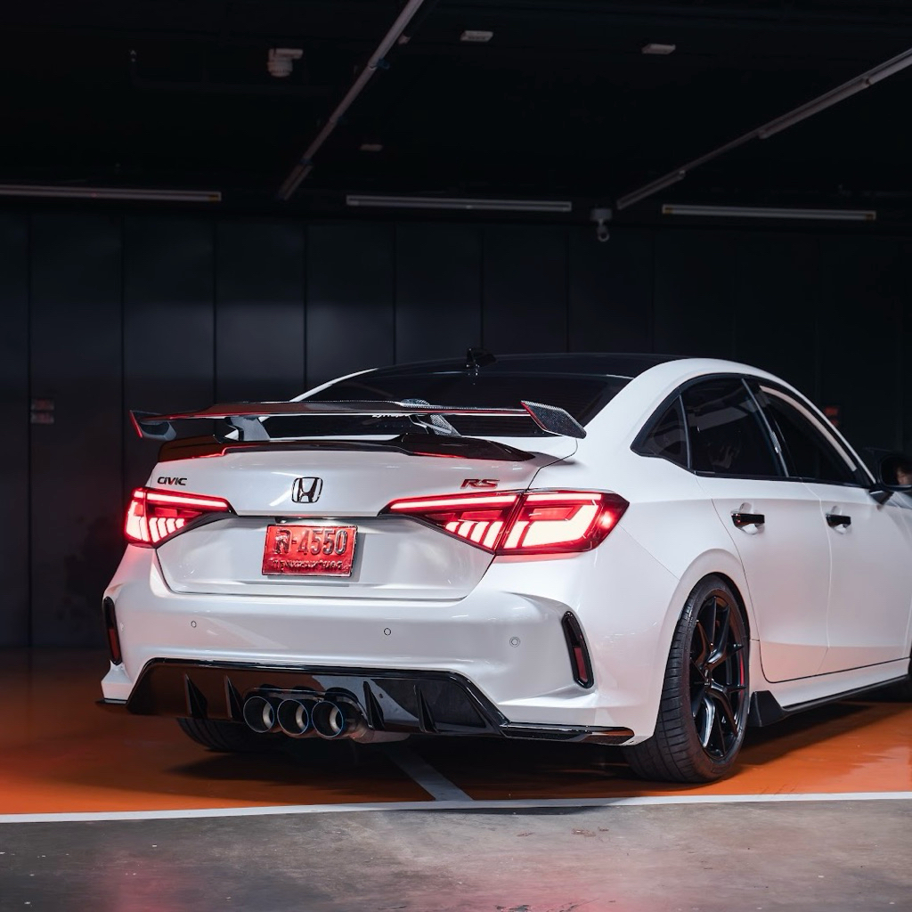 ชุดแต่งกันชน FL5 สำหรับ Civic Fe งานดิบ / ทำสี